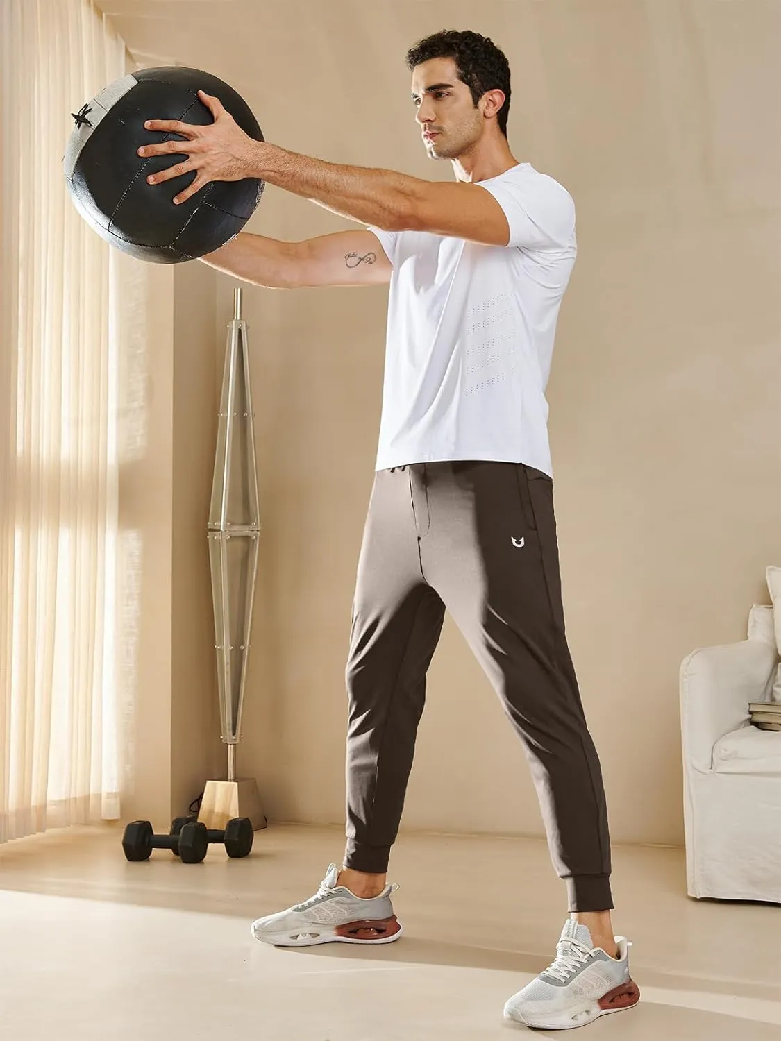 NORTHYARD Men's Joggers Pants with Zipper Pockets Lightweight Sweatpants Athletic Running Workout Track Pants for Men